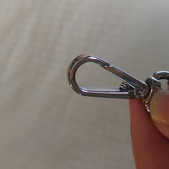 Guess Floral Bag Charm - Picture 6 of 8